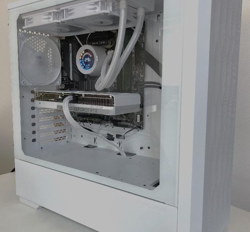 クリエイターPCの画像 